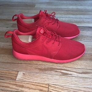 Men’s Nike sneakers, BUY ONE GET ONE 50% off, add to a bundle